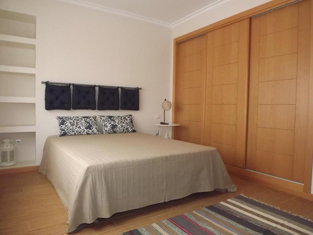Entrecubos Guesthouse Olhão Room photo